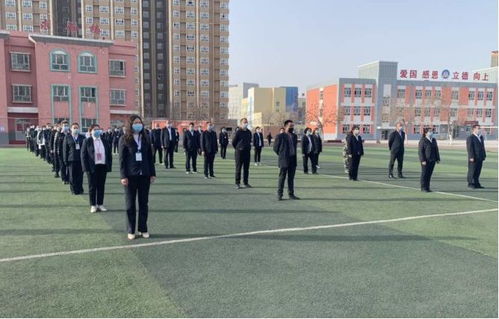 和靜縣中小學組織開展復學升旗儀式